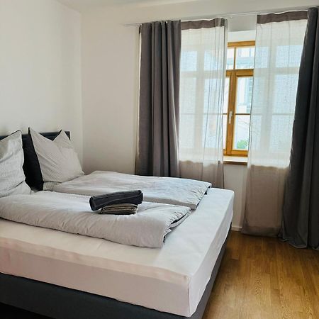 Greenhouse Apartment Am Stadtplatz Tittmoning Dış mekan fotoğraf